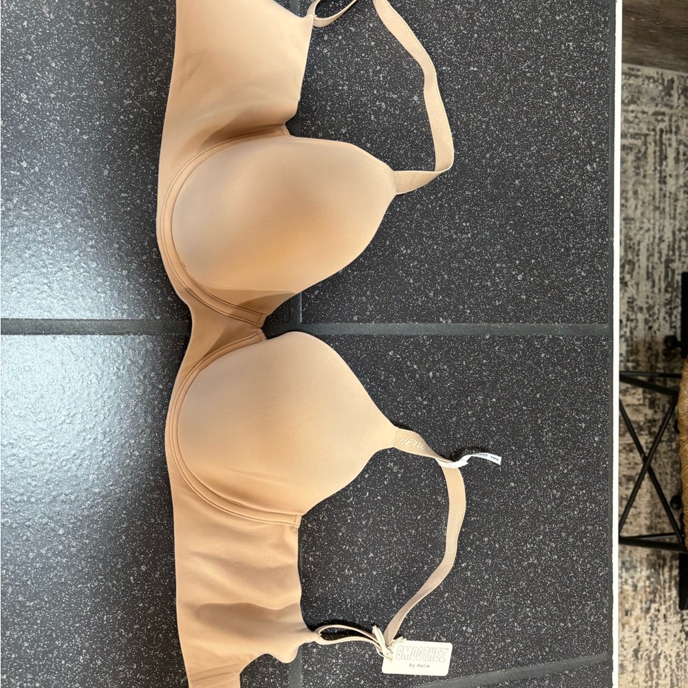 Aerie Tan Seamless Bra with Smoothing Coverage